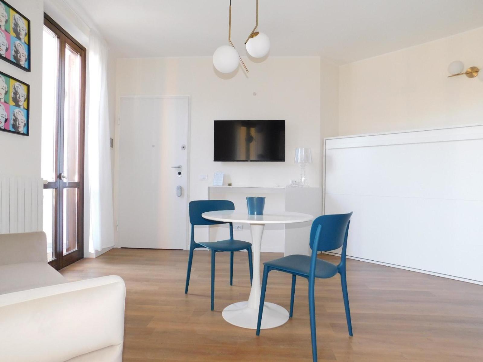 Casa Jotti Appartement Cardano Al Campo Buitenkant foto