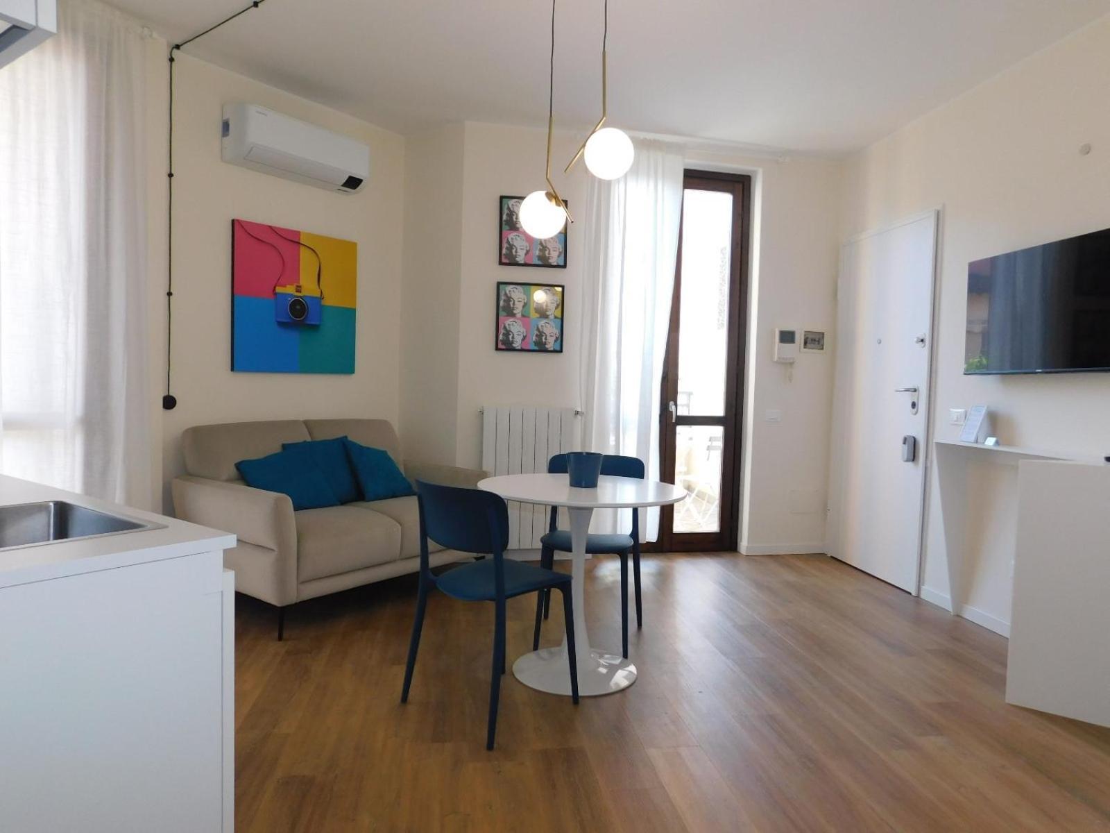 Casa Jotti Appartement Cardano Al Campo Buitenkant foto
